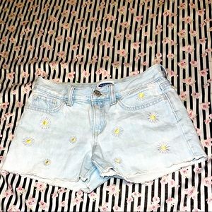 Girls daisy shorts